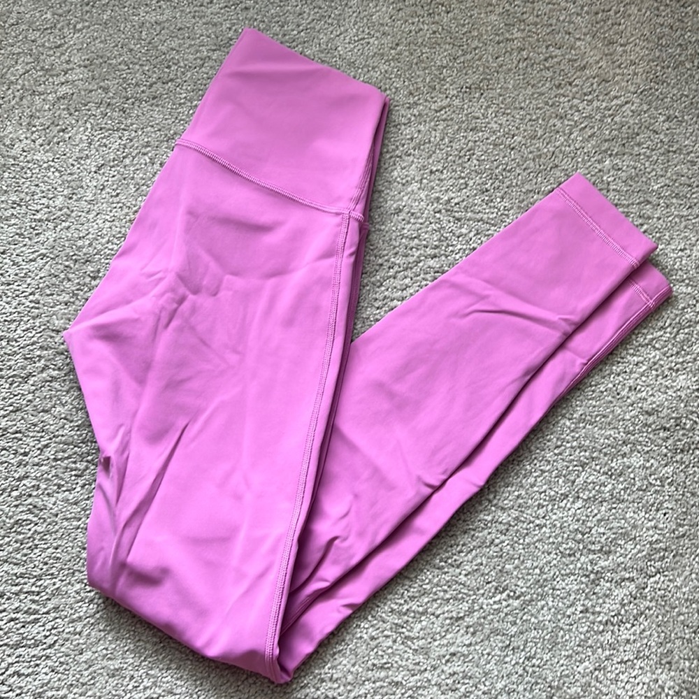 Pink Lululemon Wunder Under Leggings